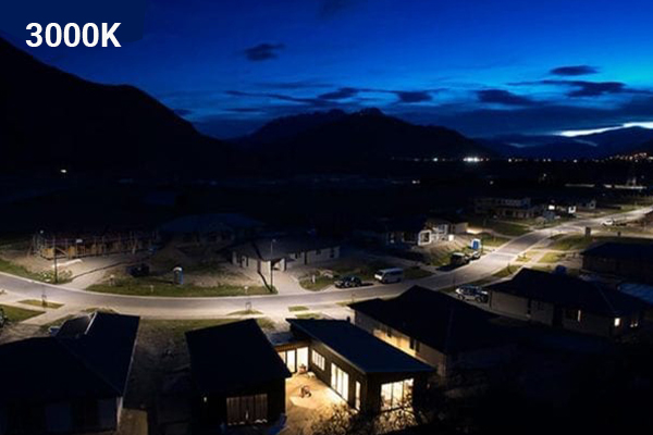 residential street showing 3000K street lighting